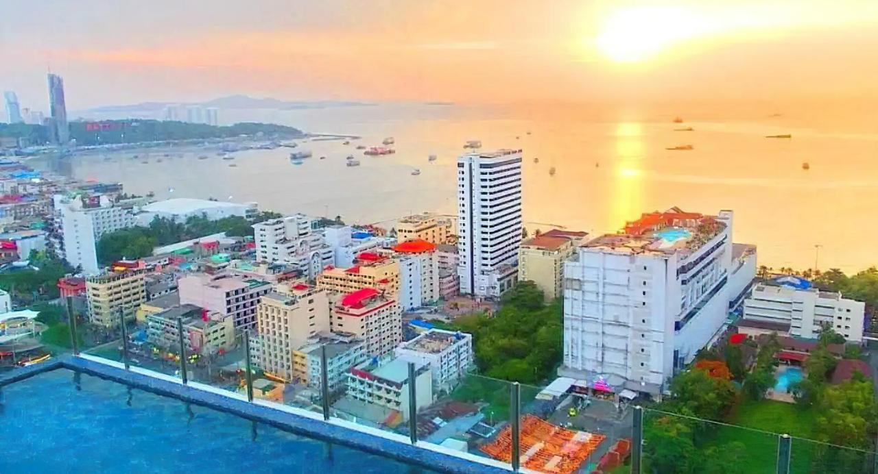 Great Location With Infinity Pool - Central Pattaya Lägenhet Exteriör bild